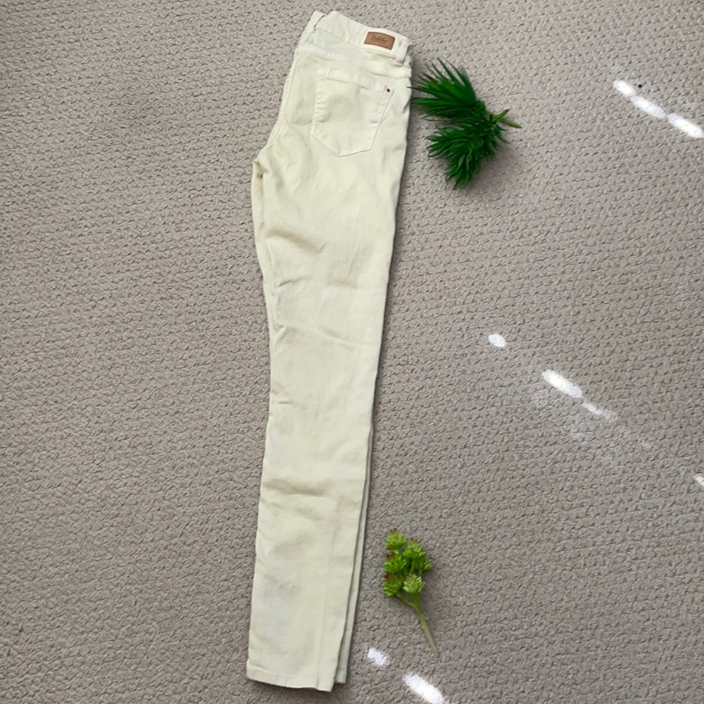 Zara trafaluc pale yellow jeans
